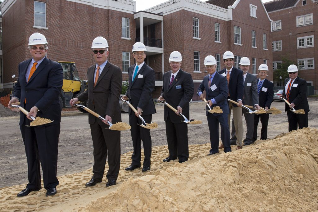 Former UF President Bernie Machen, second from left, with other UF leaders.